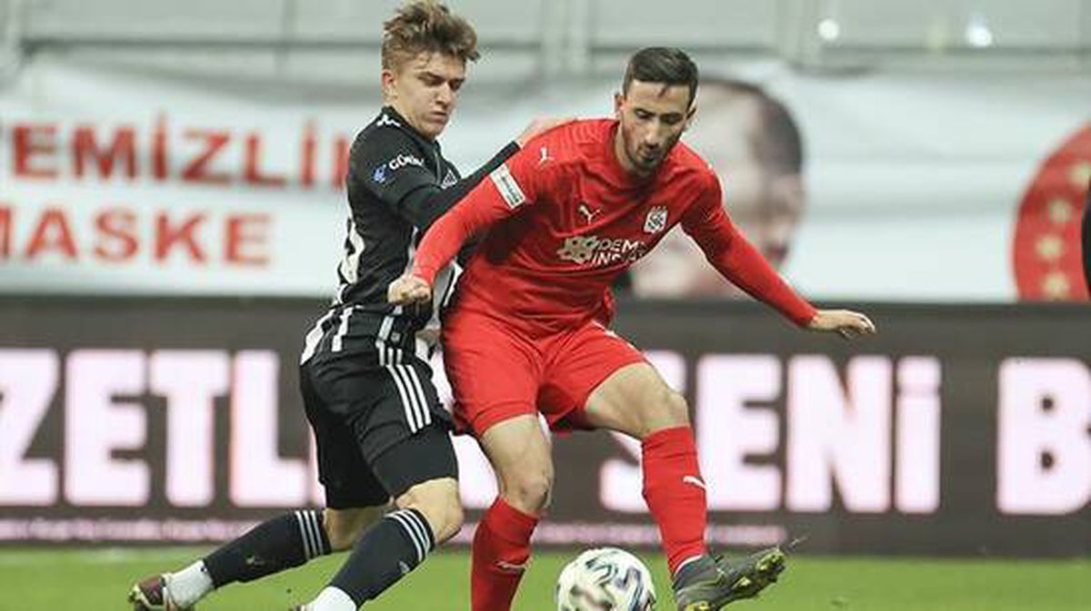 Sivasspor'dan Beşiktaş maçı sonrası hakeme olay gönderme