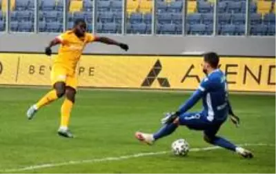 Gençlerbirliği: 1 - Kayserispor: 1 (İlk yarı) Gençlerbirliği: 1 - Kayserispor: 1 (İlk yarı)