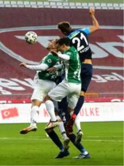 Süper Lig: Konyaspor: 1 - Çaykur Rizespor: 1 (Maç sonucu) Süper Lig: Konyaspor: 1 - Çaykur Rizespor: 1 (Maç sonucu)