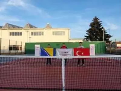 TİKA'dan Bosna Hersek spor altyapısının güçlendirilmesine destek TİKA'dan Bosna Hersek spor altyapısının güçlendirilmesine destek