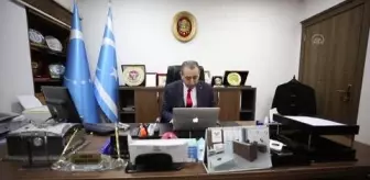 Haliç: Türkmen Bakan Maruf'un 'Yılın Fotoğrafları'nda tercihi 'Gence'de yeğene veda' oldu Haliç: Türkmen Bakan Maruf'un 'Yılın Fotoğrafları'nda tercihi 'Gence'de yeğene veda' oldu