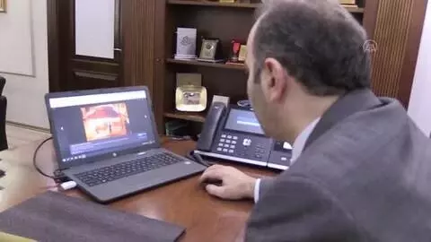 Yalova Belediye Başkan Vekili Mustafa Tutuk AA'nın 'Yılın Fotoğrafları' oylamasına katıldı Yalova Belediye Başkan Vekili Mustafa Tutuk AA'nın 'Yılın Fotoğrafları' oylamasına katıldı