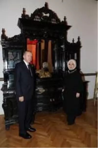 Son dakika haberleri: Cumhurbaşkanı Erdoğan: 'Son 18 yılda 4 bin 440 eseri yeniden ait olduğu topraklara kavuşturduk' Son dakika haberleri: Cumhurbaşkanı Erdoğan: 'Son 18 yılda 4 bin 440 eseri yeniden ait olduğu topraklara kavuşturduk'