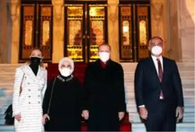 Son dakika haberleri: Cumhurbaşkanı Erdoğan: 'Son 18 yılda 4 bin 440 eseri yeniden ait olduğu topraklara kavuşturduk' Son dakika haberleri: Cumhurbaşkanı Erdoğan: 'Son 18 yılda 4 bin 440 eseri yeniden ait olduğu topraklara kavuşturduk'