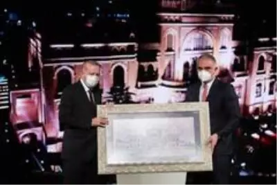 Son dakika haberleri: Cumhurbaşkanı Erdoğan: 'Son 18 yılda 4 bin 440 eseri yeniden ait olduğu topraklara kavuşturduk' Son dakika haberleri: Cumhurbaşkanı Erdoğan: 'Son 18 yılda 4 bin 440 eseri yeniden ait olduğu topraklara kavuşturduk'