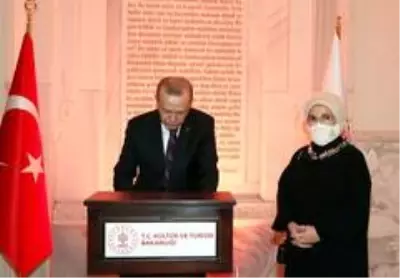 Son dakika haberleri: Cumhurbaşkanı Erdoğan: 'Son 18 yılda 4 bin 440 eseri yeniden ait olduğu topraklara kavuşturduk' Son dakika haberleri: Cumhurbaşkanı Erdoğan: 'Son 18 yılda 4 bin 440 eseri yeniden ait olduğu topraklara kavuşturduk'