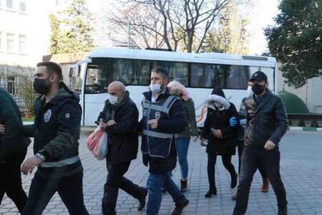 Dolandırıcı çetesinin lideri iş insanlarına seslendi: Kimseye inanıp para göndermeyin, bizim de başımızı yakıyorsunuz