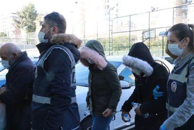 Dolandırıcı çetesinin lideri iş insanlarına seslendi: Kimseye inanıp para göndermeyin, bizim de başımızı yakıyorsunuz