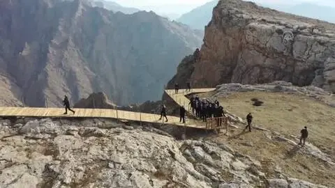 Son dakika haberleri! Divriği'ye 'seyir terası' kazandırılıyor Son dakika haberleri! Divriği'ye 'seyir terası' kazandırılıyor