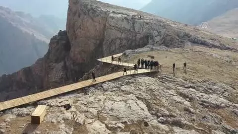 Son dakika haberleri! Divriği'ye 'seyir terası' kazandırılıyor Son dakika haberleri! Divriği'ye 'seyir terası' kazandırılıyor