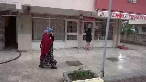 Evini ateşe veren madde bağımlısı genç, faciaya neden oluyordu Evini ateşe veren madde bağımlısı genç, faciaya neden oluyordu