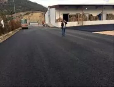 Hal kompleksi ve otogar tesislerinin altyapı ve asfalt çalışmalarını tamamladı Hal kompleksi ve otogar tesislerinin altyapı ve asfalt çalışmalarını tamamladı