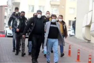 Kayseri polisinden uyuşturucu operasyonu: 6 gözaltı Kayseri polisinden uyuşturucu operasyonu: 6 gözaltı