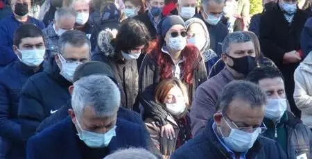 Orman yangını alanında kalp krizi geçirerek ölen şube müdürü için tören düzenlendi Orman yangını alanında kalp krizi geçirerek ölen şube müdürü için tören düzenlendi