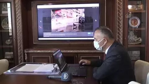 Rize Valisi Kemal Çeber AA'nın 'Yılın Fotoğrafları' oylamasına katıldı Rize Valisi Kemal Çeber AA'nın 'Yılın Fotoğrafları' oylamasına katıldı