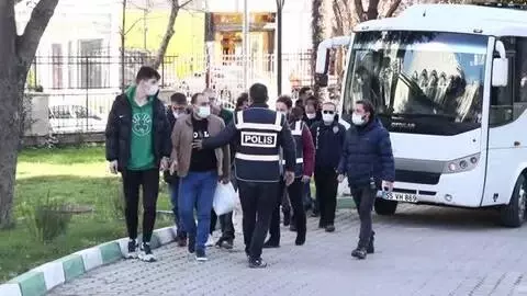 Samsun merkezli nitelikli dolandırıcılık operasyonunda yakalanan 11 şüpheli adliyede Samsun merkezli nitelikli dolandırıcılık operasyonunda yakalanan 11 şüpheli adliyede