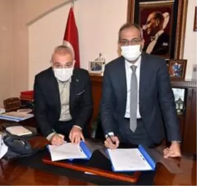 Tarsus Belediyesinde en düşük işçi maaşı 3 bin 500 lira oldu Tarsus Belediyesinde en düşük işçi maaşı 3 bin 500 lira oldu