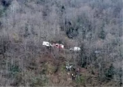 Trabzon'da trafik kazası: 1 ölü, 5 yaralı Trabzon'da trafik kazası: 1 ölü, 5 yaralı