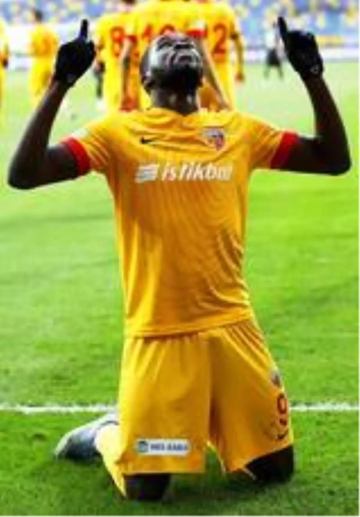 Wilfried Kanga 2.golünü attı