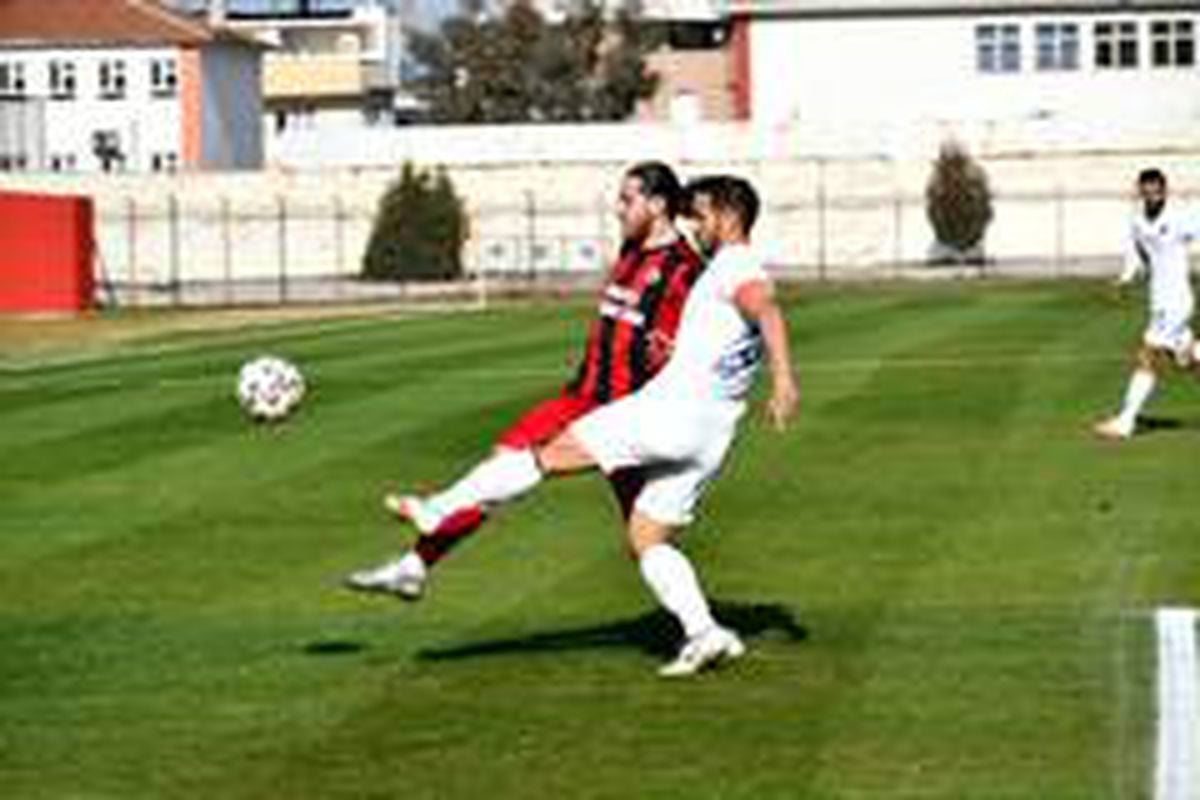 2. Lig: Turgutluspor: 2 Karacabey Belediyespor: 0