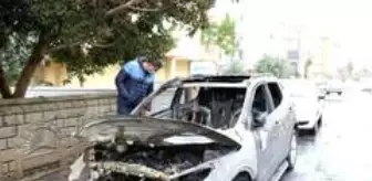Son dakika haberi: Antalya'da öğretmeni uykusundan uyandıran araç yangını