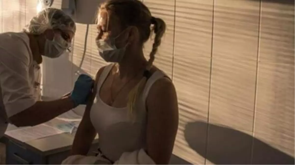 DSÖ'den bir korkutan açıklama daha: Aşının virüsün bulaşmasını engelleyip engellemeyeceğini bilmiyoruz