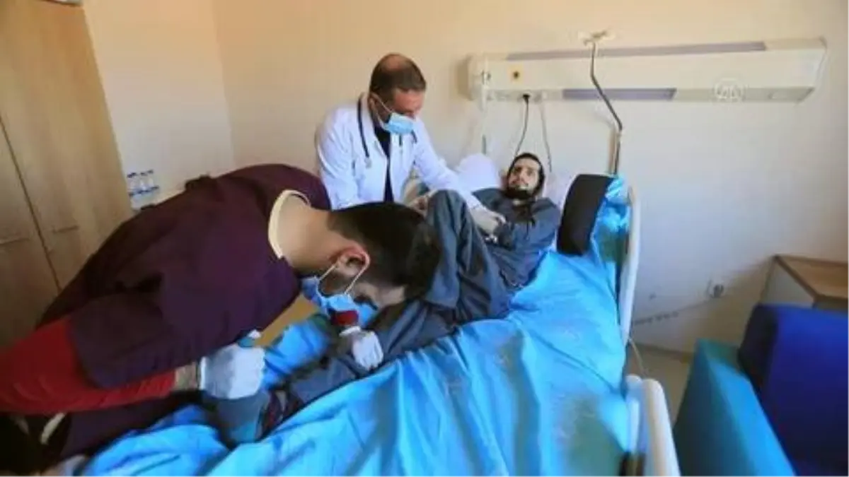 Esed rejiminin sakat bıraktığı Abdullah, Türkiye'nin yardımıyla yürümeye başladı