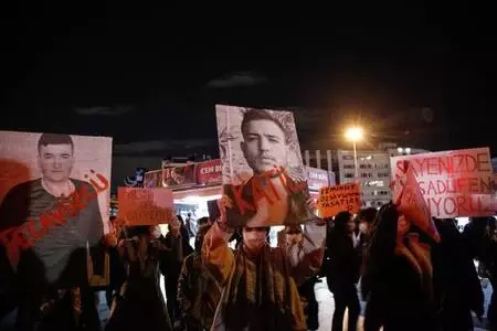 Kadıköy'de kadın cinayetleri protestosu