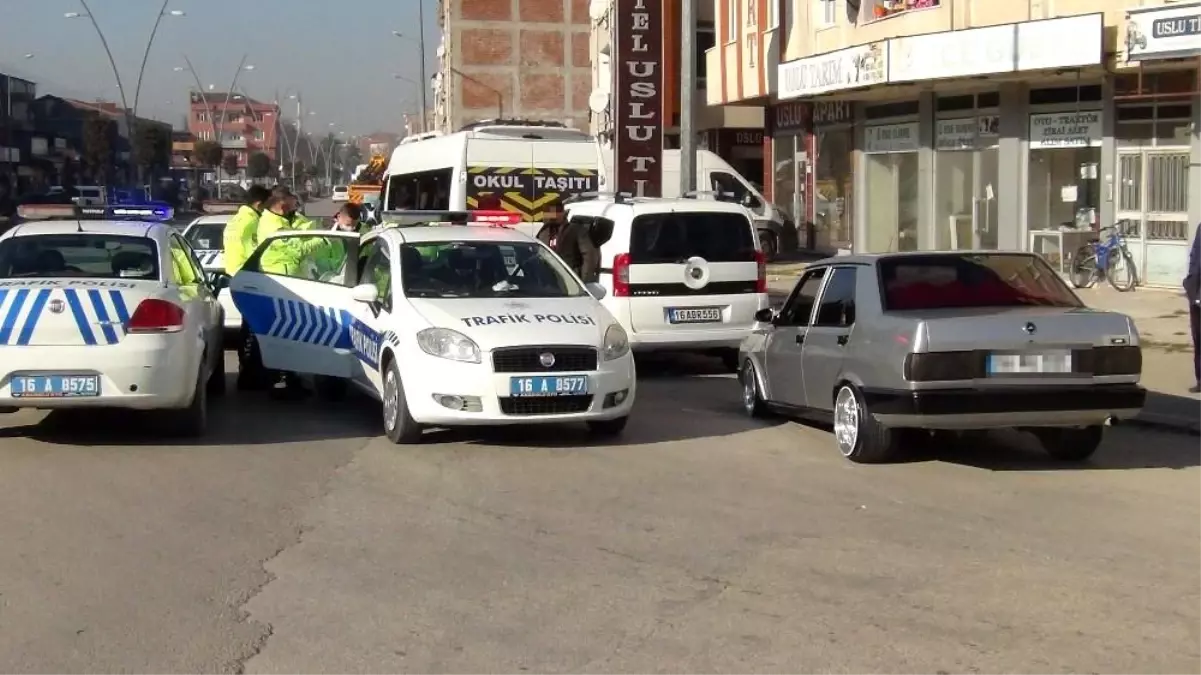 Polisin dur ikazına uymamak pahalıya patladı, 4 bin 500 TL ceza yedi