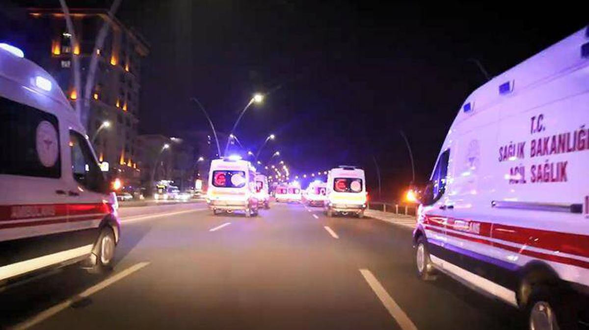 Şanlıurfa'ya siren çalarak giren 38 ambulans şoförüne soruşturma