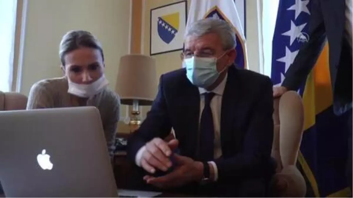 SARAYBOSNA - Boşnak lider Sefik Dzaferovic AA'nın 'Yılın Fotoğrafları' oylamasına katıldı