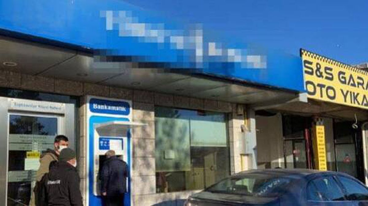 Sivas'ta bir bankada görev yapan güvenlik görevlisinin 4,5 milyon lirayla kayıplara karıştığı iddia edildi