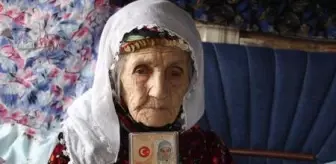 101 yaşında koronavirüsü yenen Emine Nine: Virüsü hastanede koydum, geldim