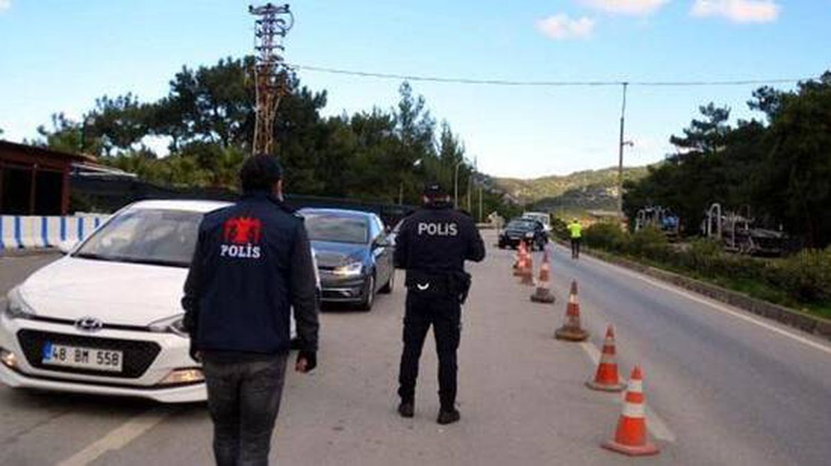 4 günlük kısıtlamayı tatil fırsatına çevirenler Bodrum'a akın etti! İlçenin nüfusu %350 arttı