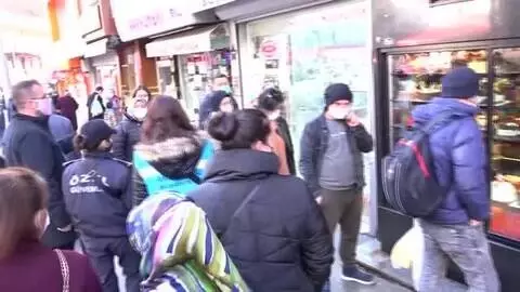 Son dakika haber: KIRIKKALE - Yılbaşı kısıtlaması öncesi cadde ve sokaklarda yoğunluk yaşanıyor