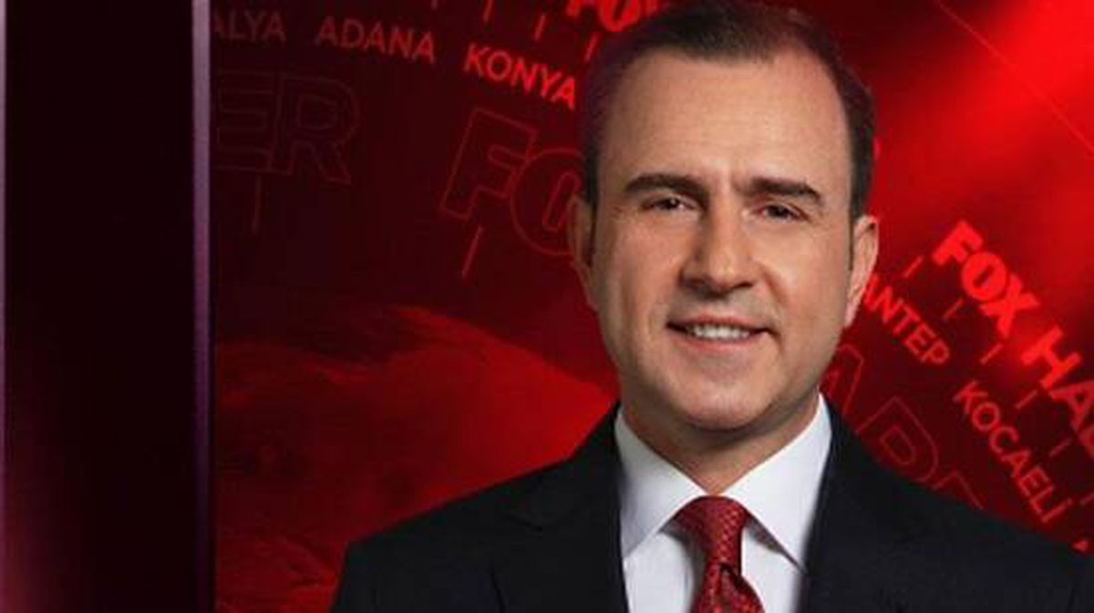 Selçuk Tepeli'den siyasilere çok sert sözler: Bu ülkenin yarısı kadın, siz geri zekalı mısınız?