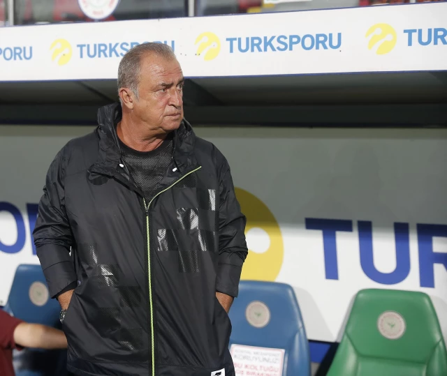 Last Minute: Arbitration Committee reduced the penalty of 5 matches to 4 games for Fatih Terim