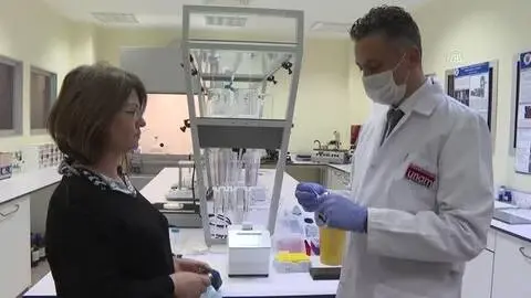 Türk bilim insanları, koronavirüs teşhisini 10 saniyede ve yüzde 99 güvenilirlikte yapan tanı sistemi geliştirdi Türk bilim insanları, koronavirüs teşhisini 10 saniyede ve yüzde 99 güvenilirlikte yapan tanı sistemi geliştirdi