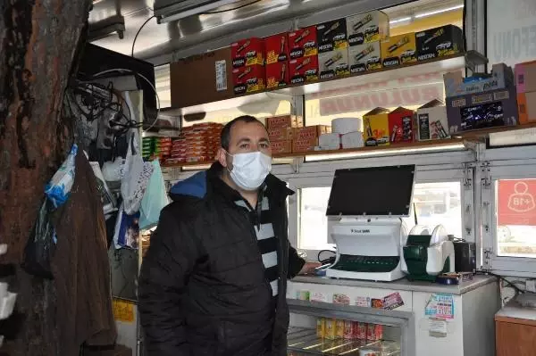 Akhisar'da büyük ikramiye isabet eden bileti satan bayi konuştu: Telefonlarım hiç susmadı