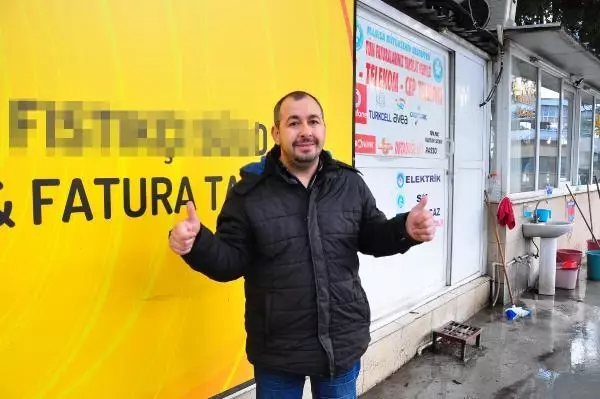 Akhisar Da Buyuk Ikramiye Isabet Eden Bileti Satan Bayi Konustu Telefonlarim Hic Susmadi Haberler
