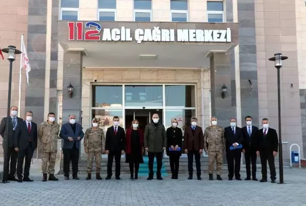 Son dakika haberleri: Bakan Soylu'dan Van Emniyet Müdürlüğü'nün yeni binasına ziyaret (2) Son dakika haberleri: Bakan Soylu'dan Van Emniyet Müdürlüğü'nün yeni binasına ziyaret (2)