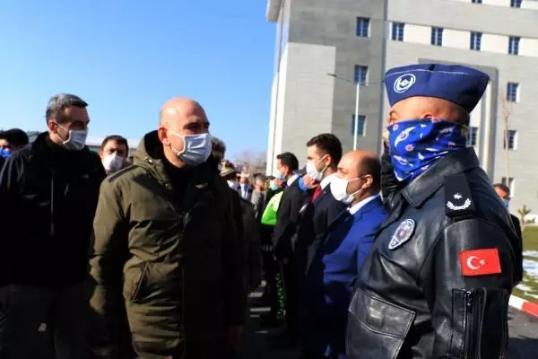 Son dakika haberi: Bakan Soylu'dan Van Emniyet Müdürlüğü'nün yeni binasına ziyaret Son dakika haberi: Bakan Soylu'dan Van Emniyet Müdürlüğü'nün yeni binasına ziyaret