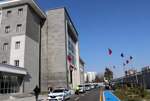 Son dakika haberi: Bakan Soylu'dan Van Emniyet Müdürlüğü'nün yeni binasına ziyaret Son dakika haberi: Bakan Soylu'dan Van Emniyet Müdürlüğü'nün yeni binasına ziyaret
