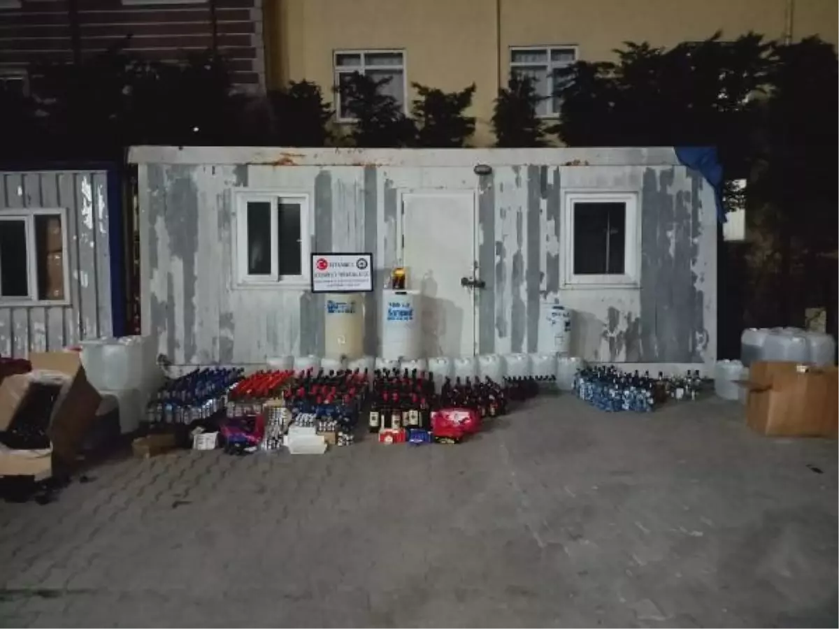 Esenyurt'ta yılın son saatlerindeki sahke içki baskını kamerada
