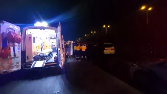 Son Dakika | İzmir'de alkollü sürücü, polis memurunu yaraladı Son Dakika | İzmir'de alkollü sürücü, polis memurunu yaraladı
