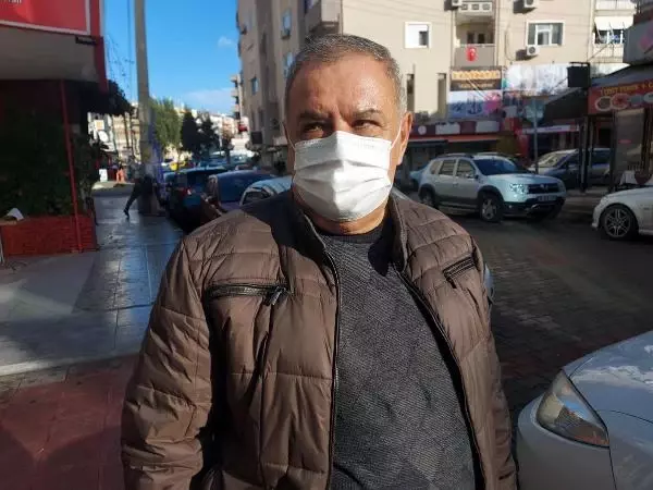 Karabağlar'da bozuk yol eleştirisi Karabağlar'da bozuk yol eleştirisi