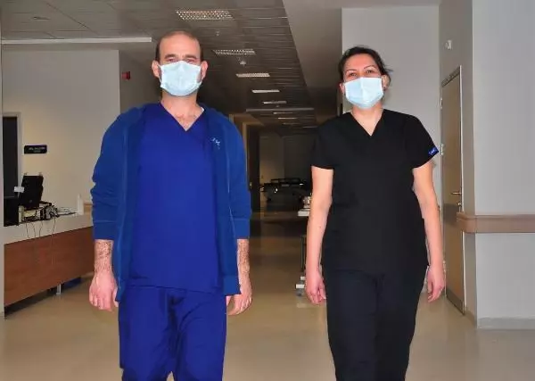 Son dakika haberi: Koronavirüsü yenen sağlıkçı çift gözyaşlarıyla anlattı: Ölüm korkusu yaşadık'