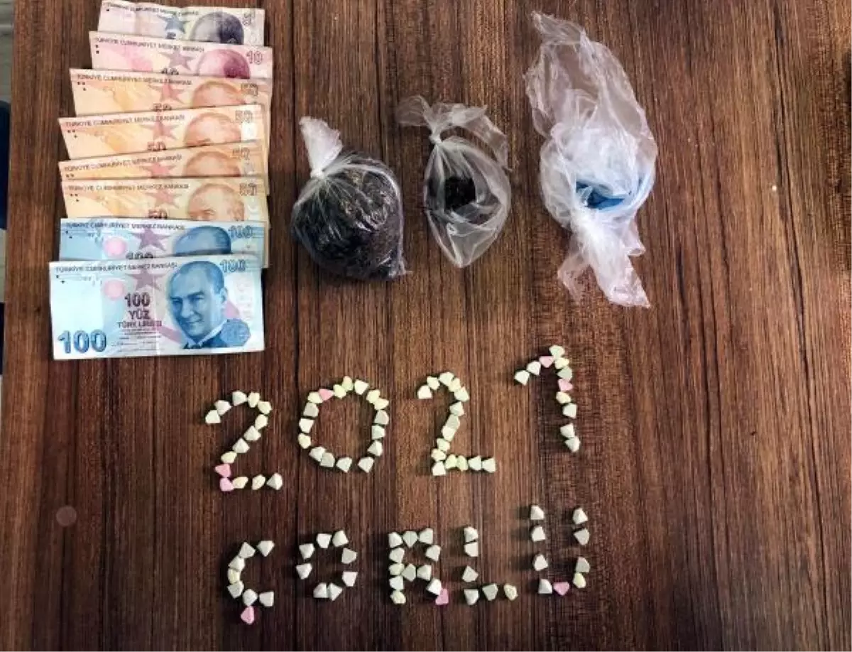 Otomobilin yakıt deposu kapağında uyuşturucu bulundu