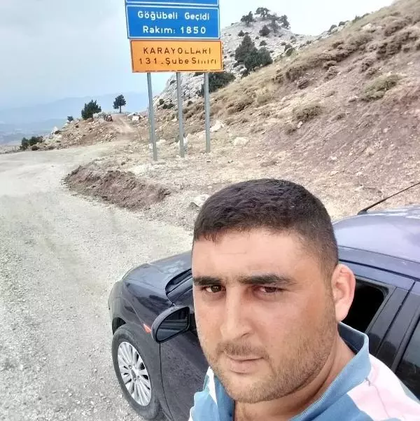Şarampole devrilen otomobilin sürücüsü yaşamını yitirdi (2) Şarampole devrilen otomobilin sürücüsü yaşamını yitirdi (2)