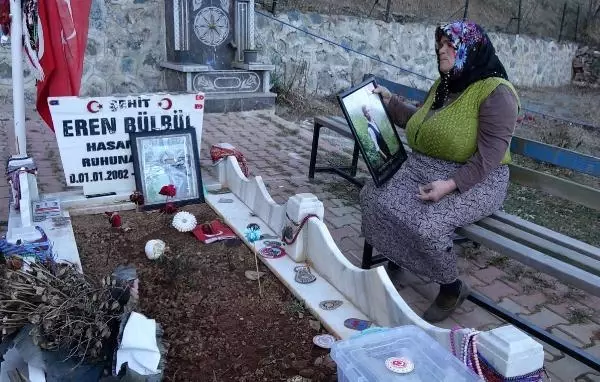 Şehit Eren Bülbül, doğum gününde unutulmadı (2) Şehit Eren Bülbül, doğum gününde unutulmadı (2)